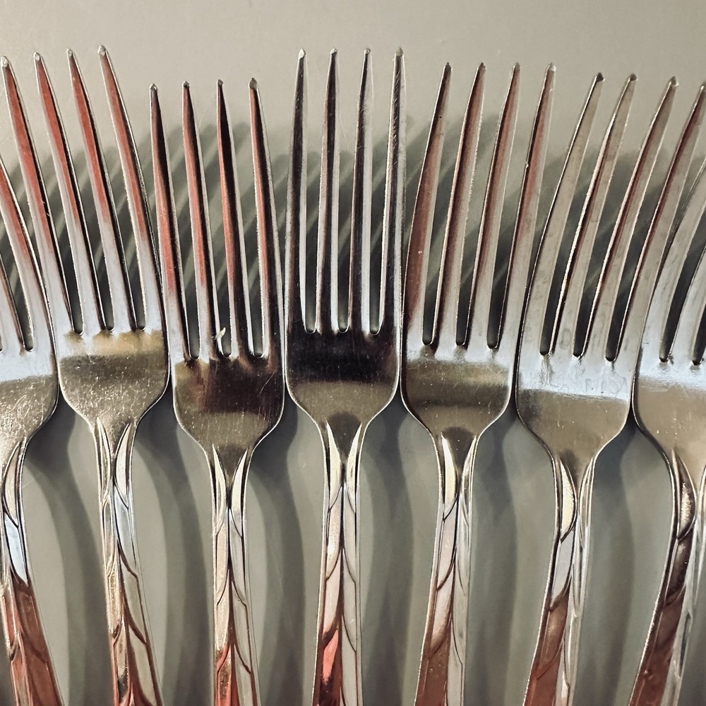 12 Vtg Ekco Stainless DINNER Forks Kenilworth Flatware Fork Set of 12 - Picture 5 of 9